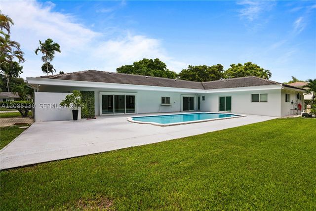 15305 SW 78th Ct, Palmetto Bay, FL 33157