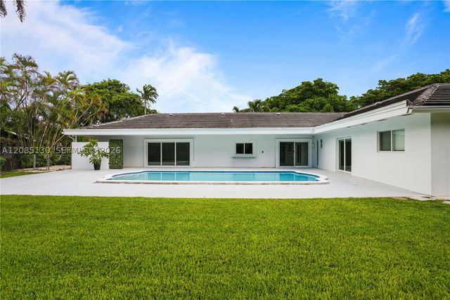 15305 SW 78th Ct, Palmetto Bay, FL 33157