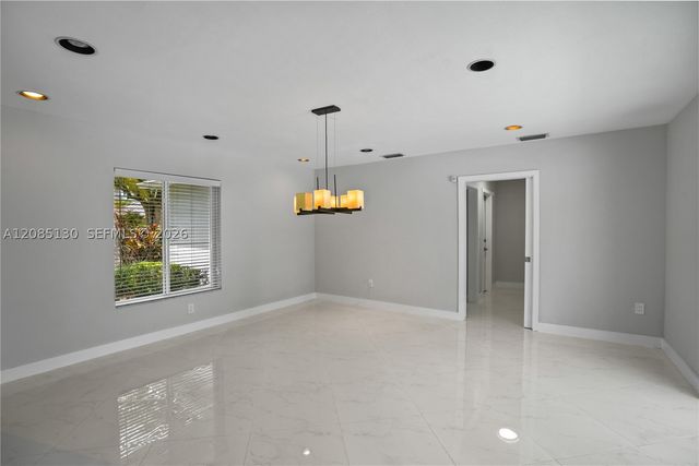 15305 SW 78th Ct, Palmetto Bay, FL 33157