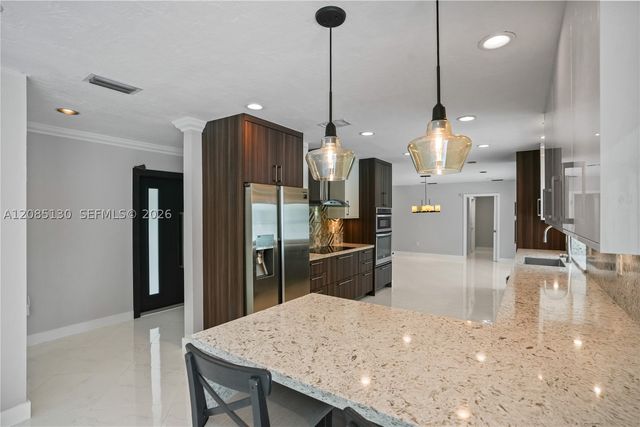 15305 SW 78th Ct, Palmetto Bay, FL 33157