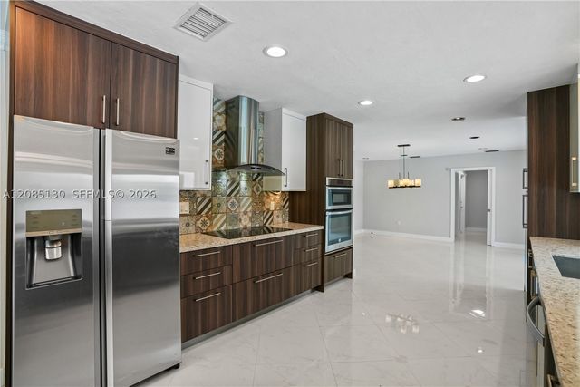15305 SW 78th Ct, Palmetto Bay, FL 33157