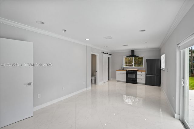 15305 SW 78th Ct, Palmetto Bay, FL 33157