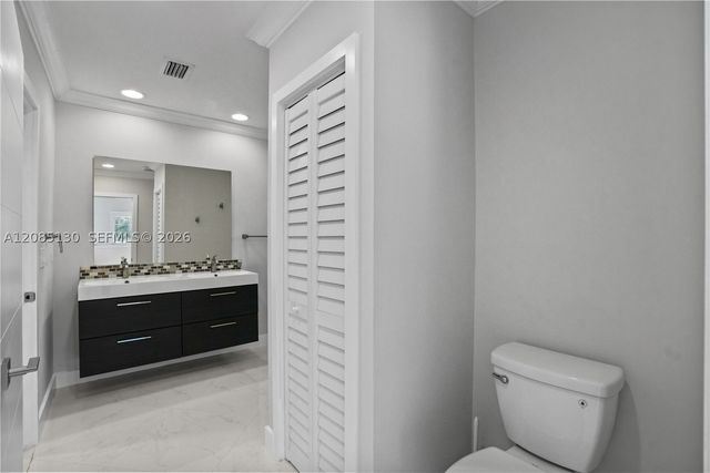 15305 SW 78th Ct, Palmetto Bay, FL 33157