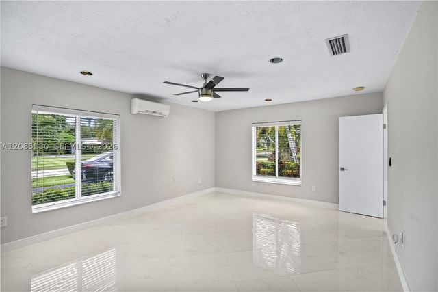 15305 SW 78th Ct, Palmetto Bay, FL 33157