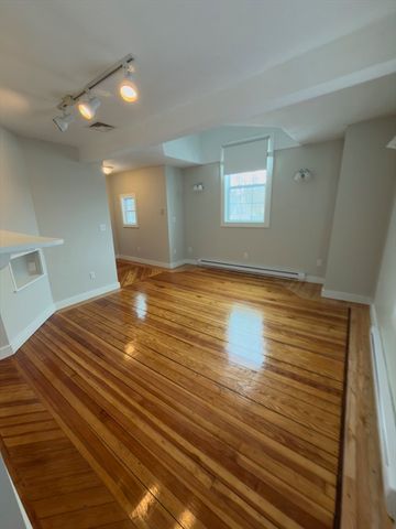 43 Sherman St 2, Foxboro, MA 02035