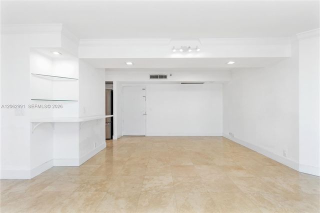3500 Mystic Pointe Dr 3702, Aventura, FL 33180