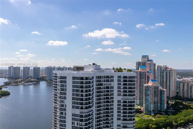 3500 Mystic Pointe Dr 3702, Aventura, FL 33180