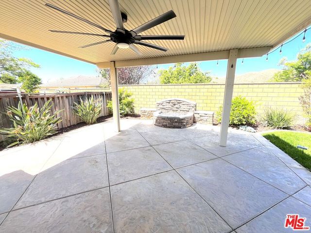 28327 Rocky Cove Drive, Menifee, CA 92585