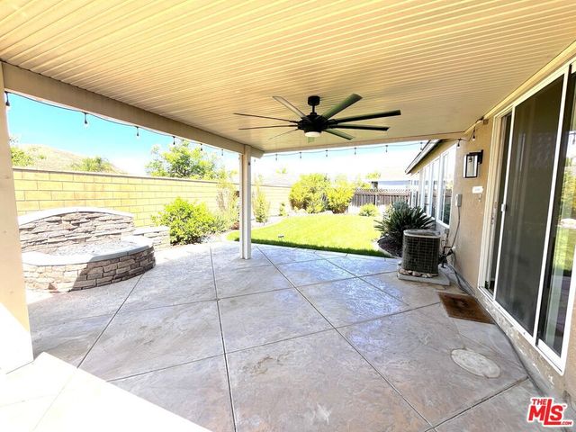 28327 Rocky Cove Drive, Menifee, CA 92585