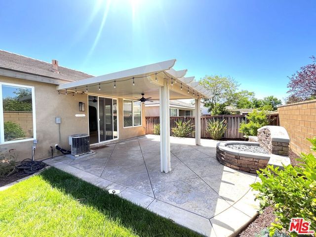 28327 Rocky Cove Drive, Menifee, CA 92585