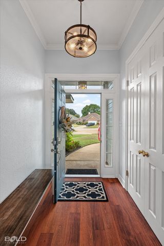 6020 Applegate Circle, Bossier City, LA 71111