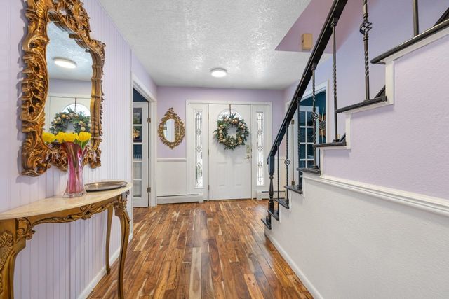 1609 7th St NW, Minot, ND 58703