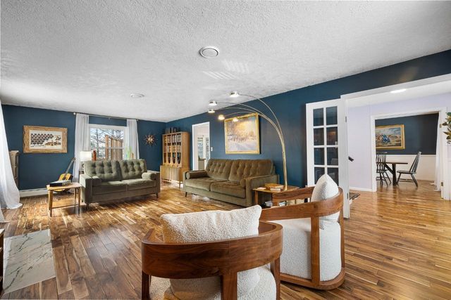 1609 7th St NW, Minot, ND 58703