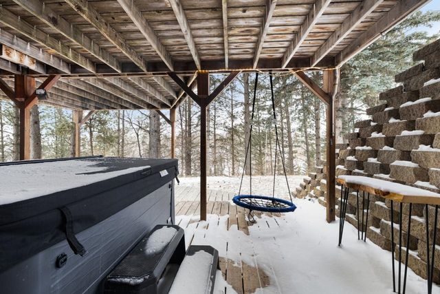 1609 7th St NW, Minot, ND 58703