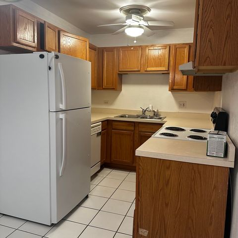2100 Light Road 212, Oswego, IL 60543
