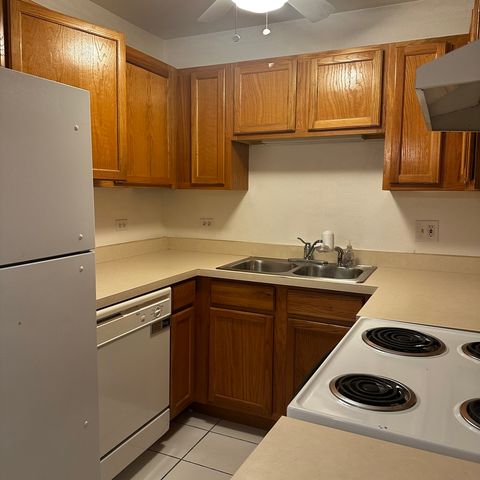 2100 Light Road 212, Oswego, IL 60543