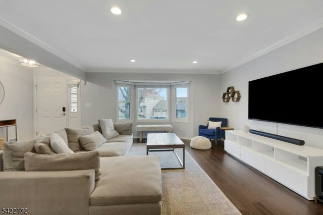 9 FOREST DALE DR, Harding Twp., NJ 07960