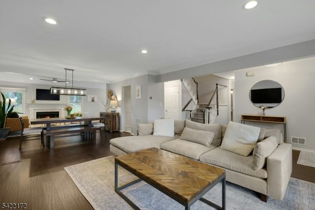 9 FOREST DALE DR, Harding Twp., NJ 07960