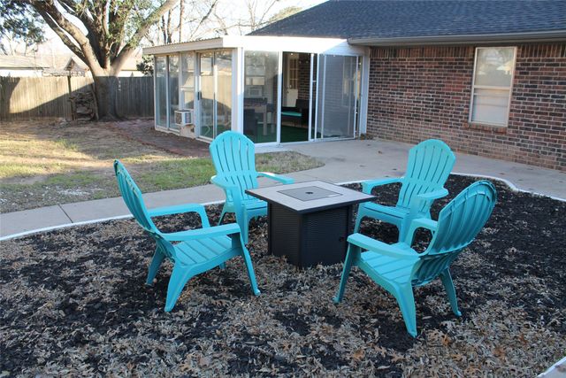 1611 Paisley Street, Denton, TX 76209