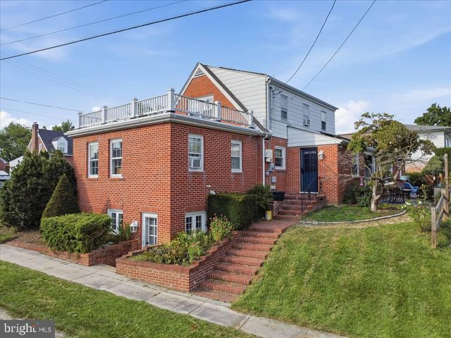 515 HAMILTON AVE, Waynesboro, PA 17268