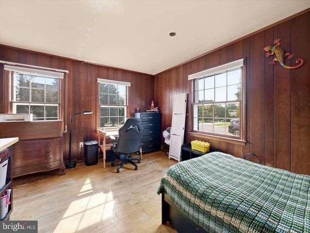 515 HAMILTON AVE, Waynesboro, PA 17268
