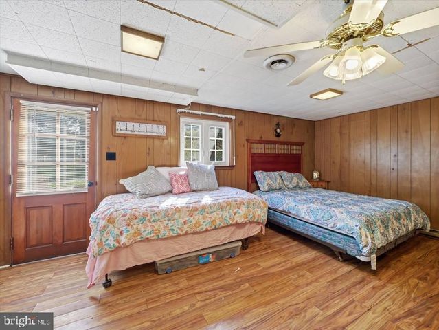 515 HAMILTON AVE, Waynesboro, PA 17268