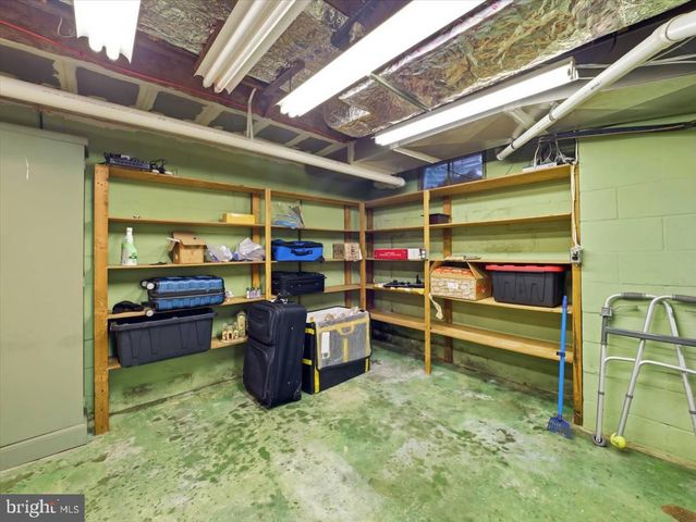 515 HAMILTON AVE, Waynesboro, PA 17268