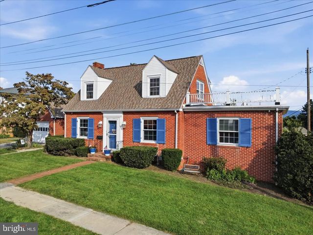 515 HAMILTON AVE, Waynesboro, PA 17268