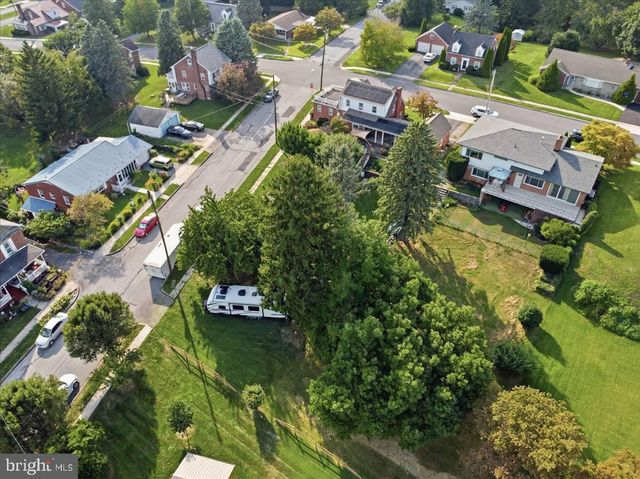 515 HAMILTON AVE, Waynesboro, PA 17268
