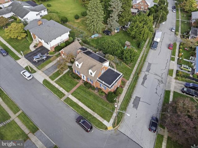 515 HAMILTON AVE, Waynesboro, PA 17268