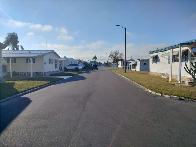 3744 BYWATER DRIVE 3744, Holiday, FL 34691