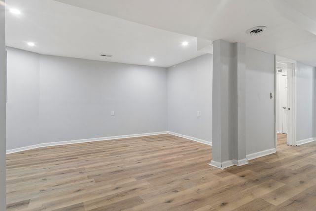 4331 W Adams Street, Chicago, IL 60624