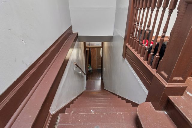 4331 W Adams Street, Chicago, IL 60624