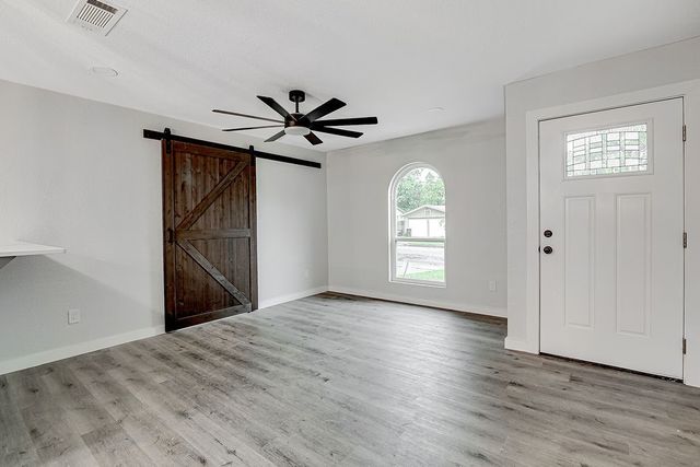 7424 Van Natta Lane, Fort Worth, TX 76112