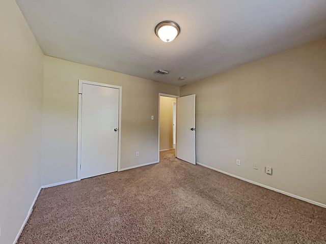 2022 Oak Shores Drive, Houston, TX 77339