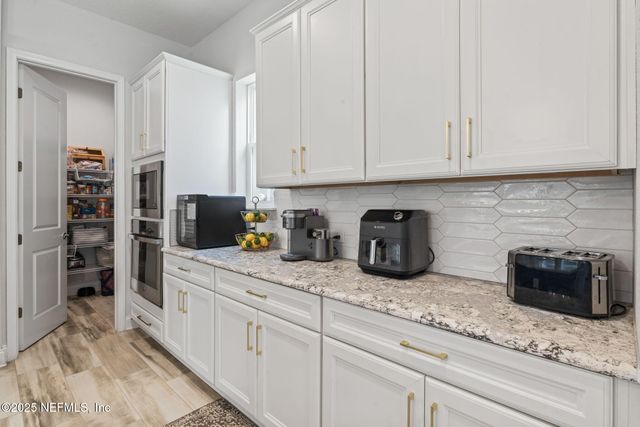 10423 INNOVATION Way, Jacksonville, FL 32256