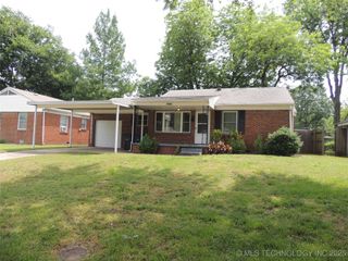 4961 S Madison Avenue, Tulsa, OK 74105