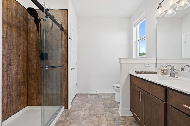 190 Mullberry LANE, Grafton, WI 53024