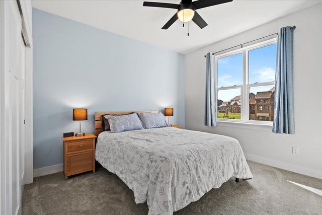 190 Mullberry LANE, Grafton, WI 53024