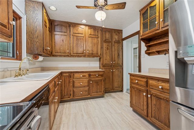 4838 Sardis Rd, Murrysville, PA 15668