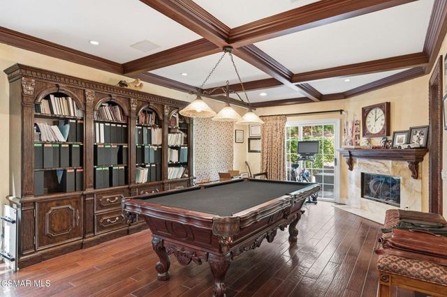 30075 Triunfo Drive, Agoura Hills, CA 91301