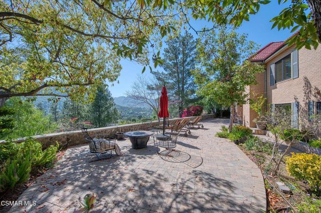 30075 Triunfo Drive, Agoura Hills, CA 91301