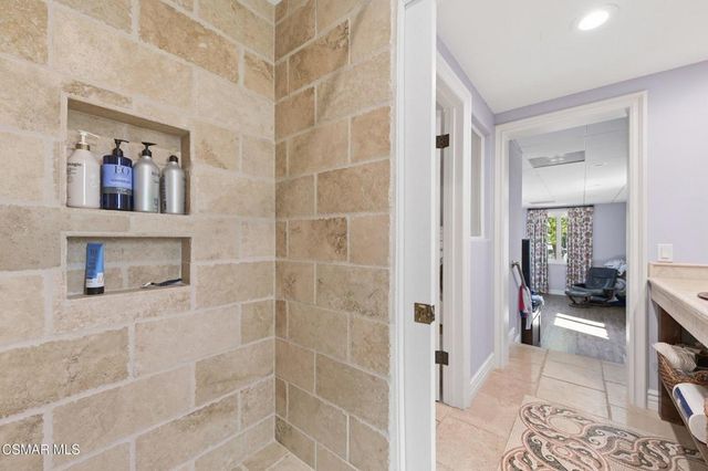 30075 Triunfo Drive, Agoura Hills, CA 91301