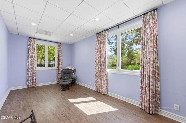 30075 Triunfo Drive, Agoura Hills, CA 91301