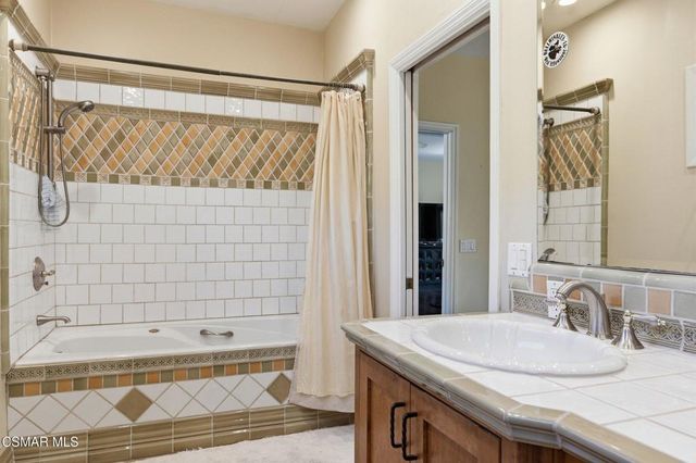 30075 Triunfo Drive, Agoura Hills, CA 91301