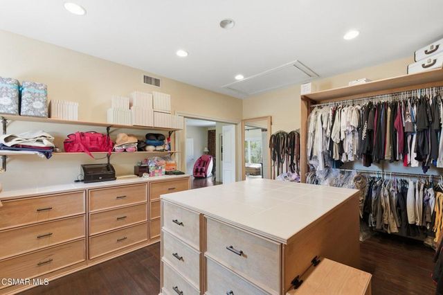 30075 Triunfo Drive, Agoura Hills, CA 91301