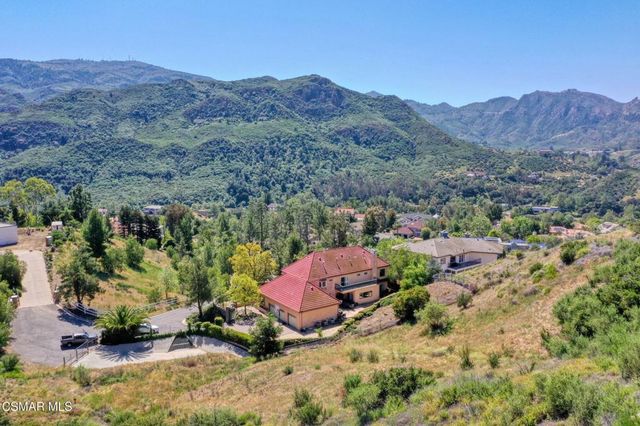 30075 Triunfo Drive, Agoura Hills, CA 91301