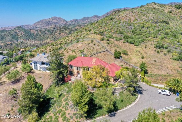 30075 Triunfo Drive, Agoura Hills, CA 91301