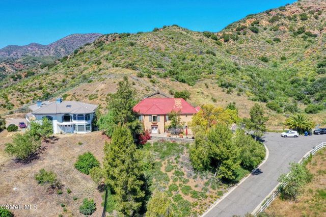 30075 Triunfo Drive, Agoura Hills, CA 91301