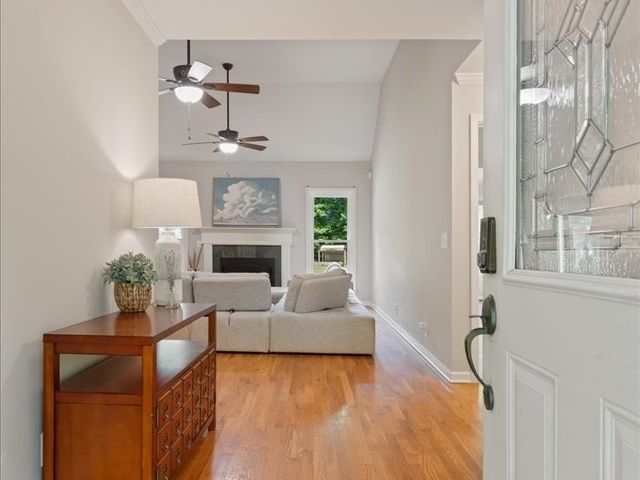 3904 Rowland Rd, Murfreesboro, TN 37128